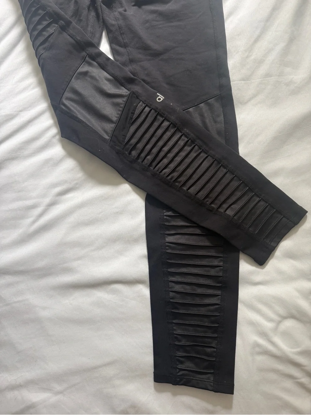 ALO Yoga Black Moto Ribbed-Panel Leggings